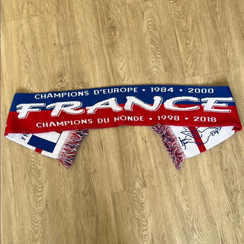 France Football Scarf - Picture 2 of 5